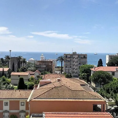 Ibis Styles Antibes Les Pins Juan-les-Pins